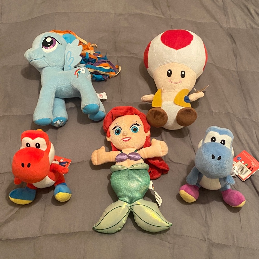 Plush bundle new ‼️